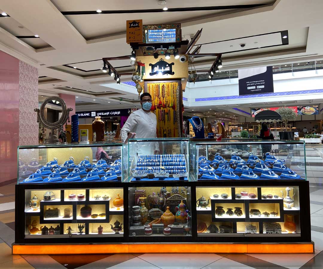 shops